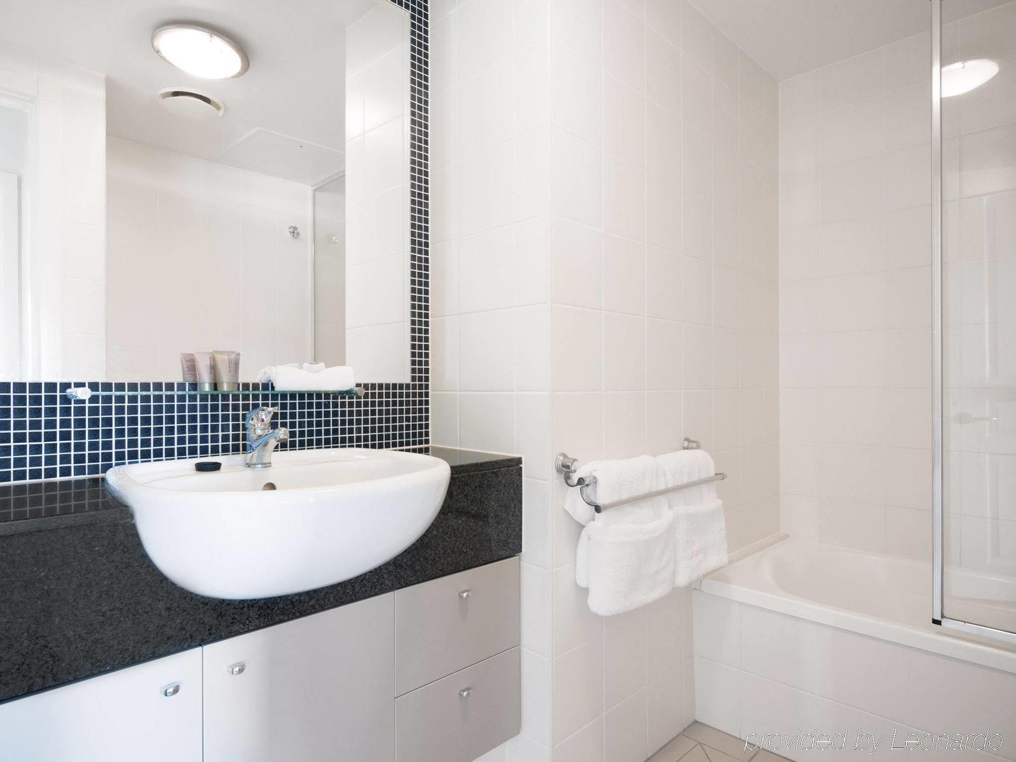 Oaks Mews Aparthotel Brisbane